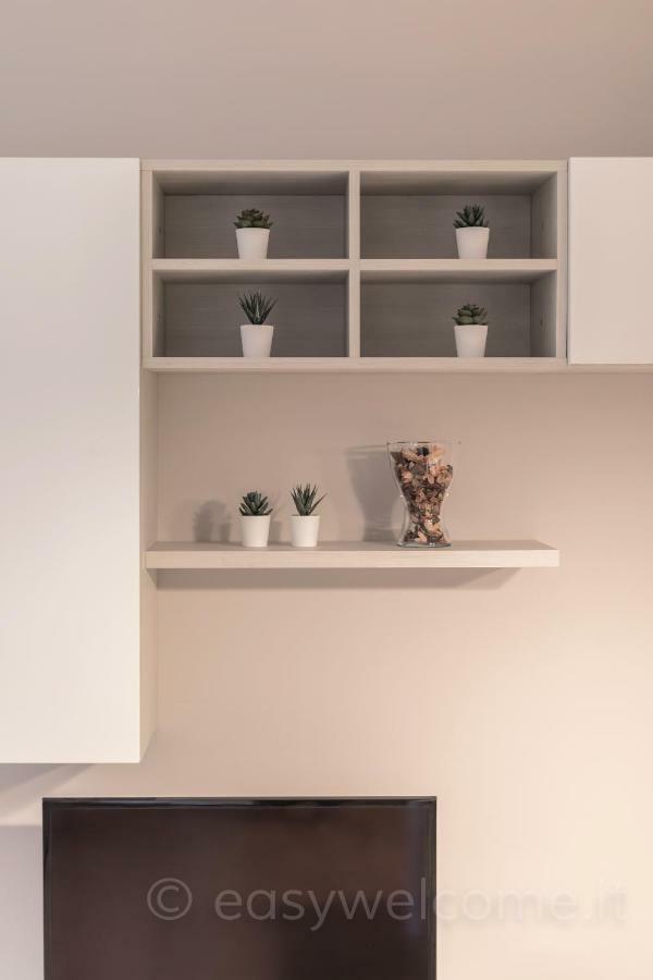 Easy Welcome Casa Rosada Apartment Nova Milanese Luaran gambar