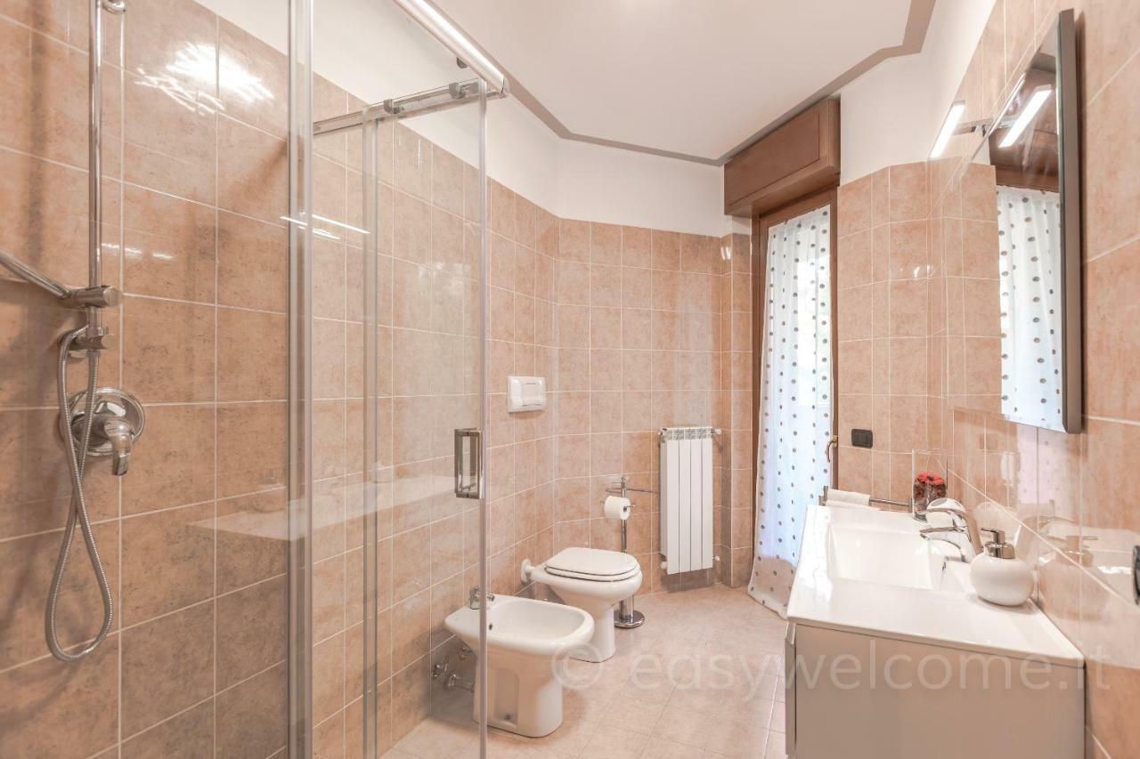 Easy Welcome Casa Rosada Apartment Nova Milanese Luaran gambar